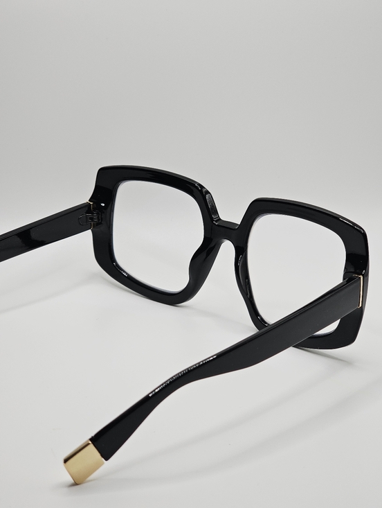 Hannah (reader) - Picture 4 of 5